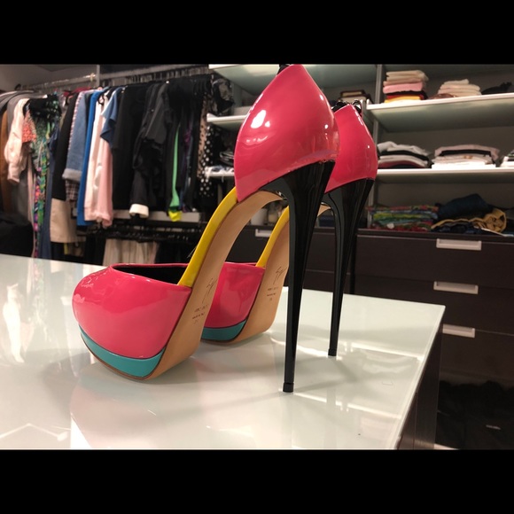 Giuseppe Zanotti High Heels - Picture 3 of 6